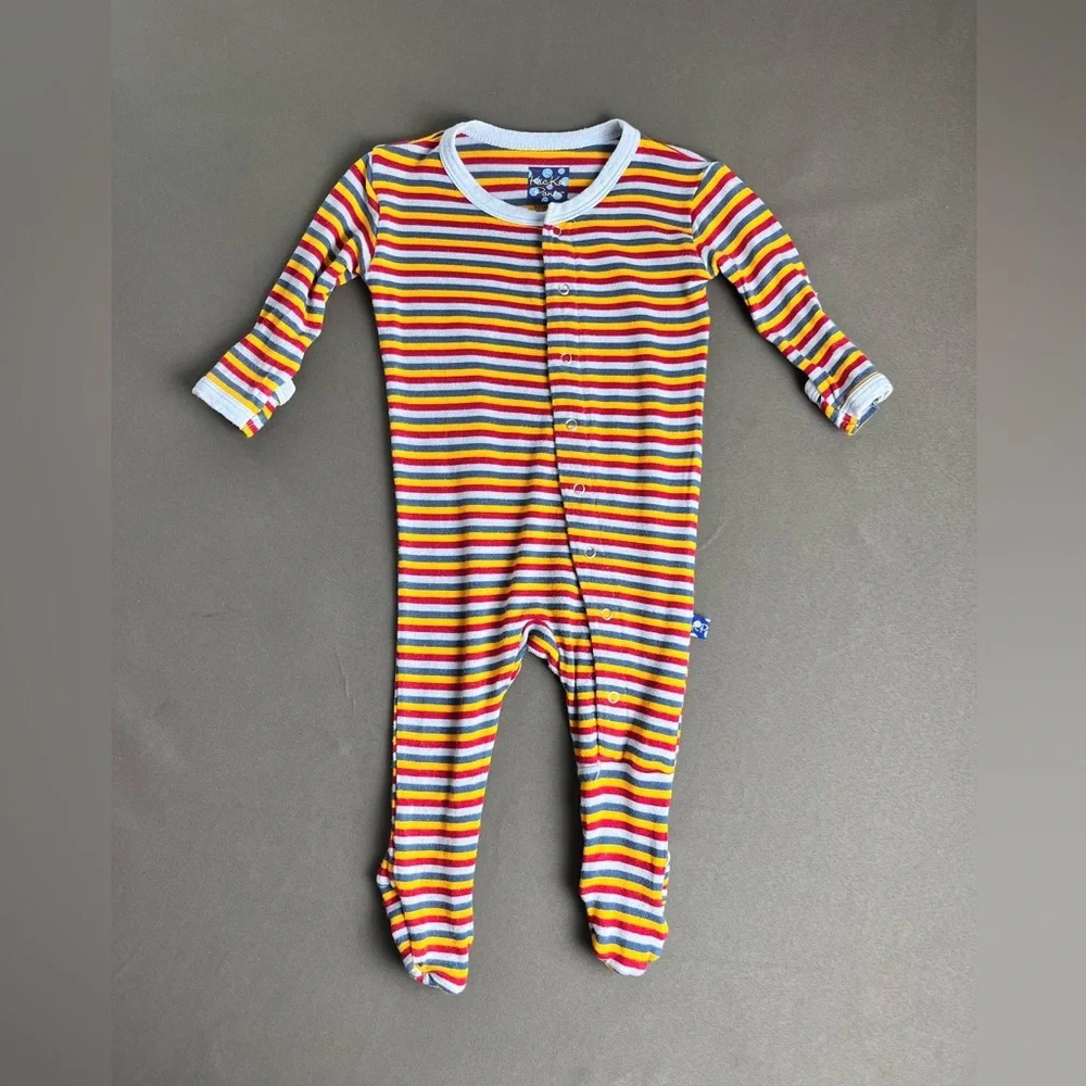 KicKee Pants Baby Boys' Print Footie, Circus Stripe Size 0-3 Months - Picture 2 of 9